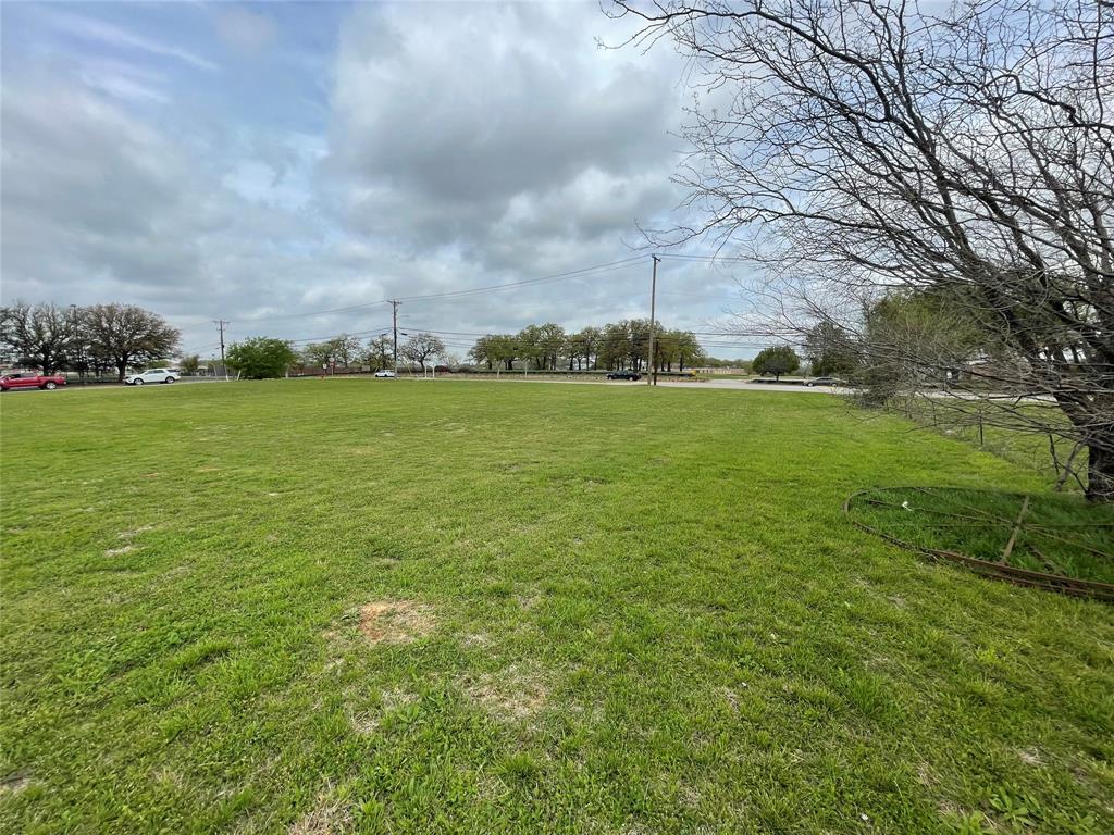 3708 Harwood Road Property Photo 12