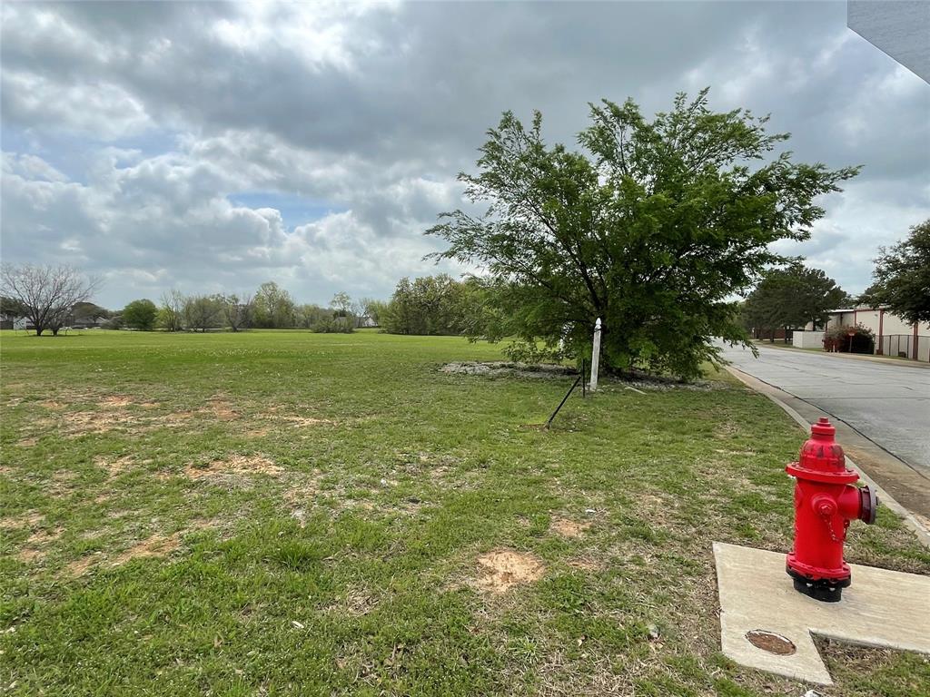 3708 Harwood Road Property Photo 16