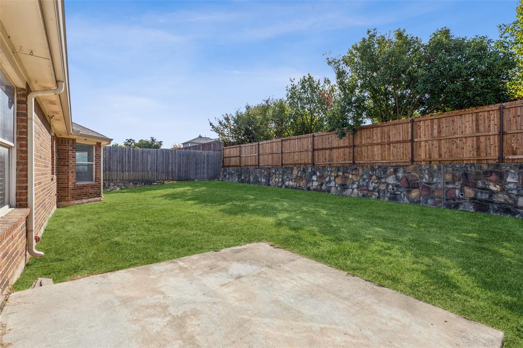 1210 Millers Creek Drive Property Photo 35