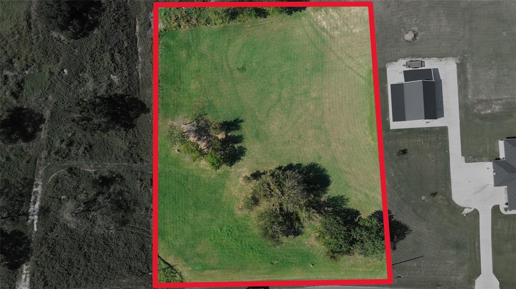 1900 Knox Road Property Photo 3
