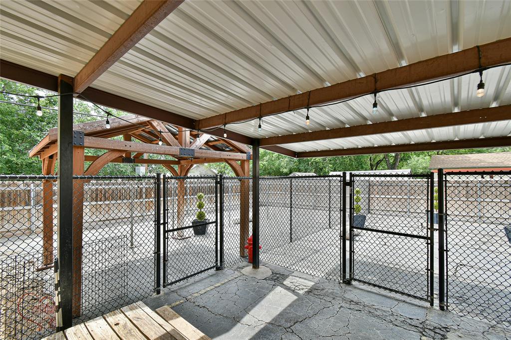 1101 Palm Street Property Photo 31