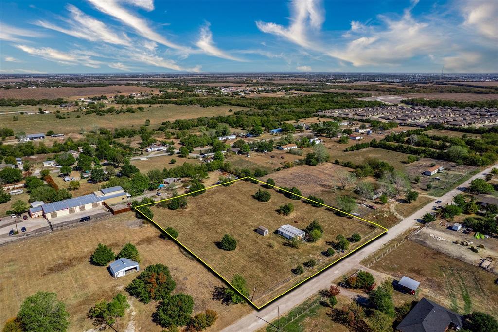 194 Tony Lane Property Photo 2