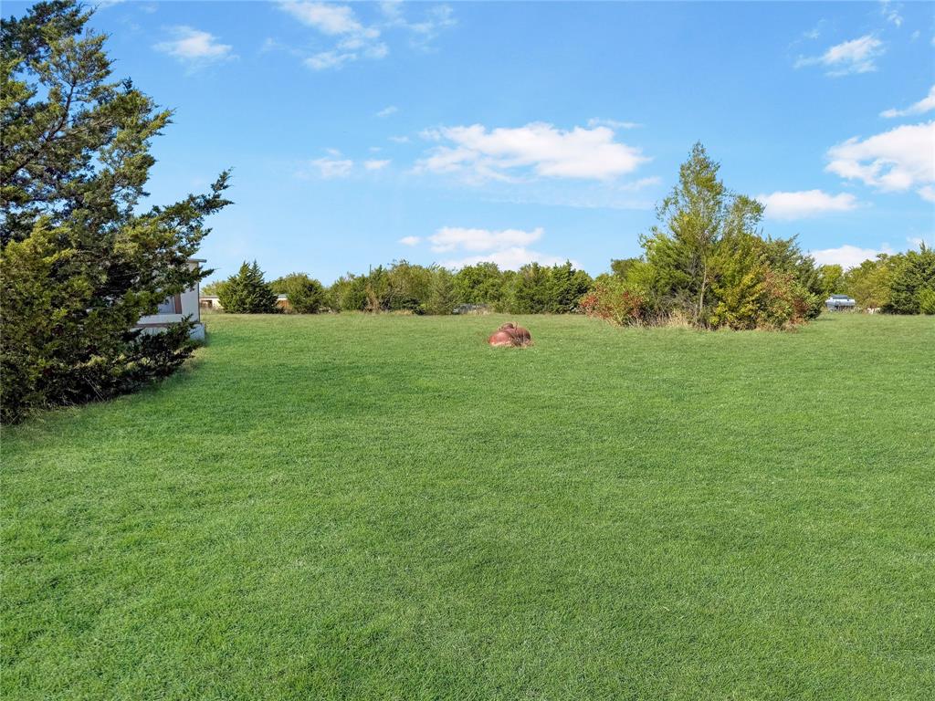 194 Tony Lane Property Photo 4