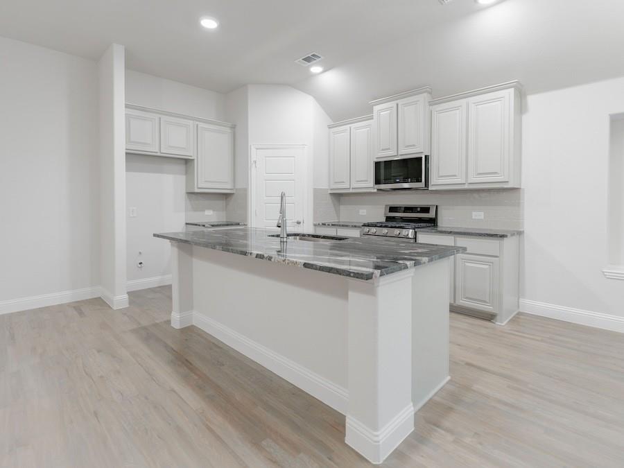 159 Winterwood Drive Property Photo 3