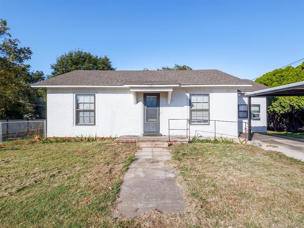 625 N Avenue D Property Photo