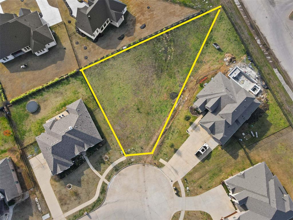 1701 Eagle Glen Pass Property Photo 1