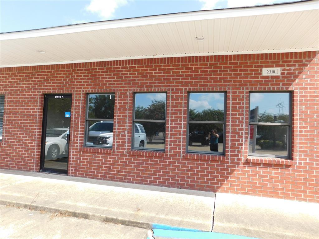 2310 Riverwood Drive C Property Photo 2