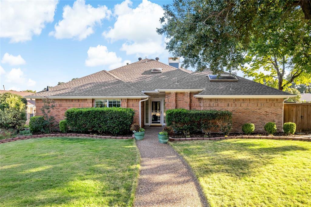 2716 Loch Haven Drive Property Photo 1
