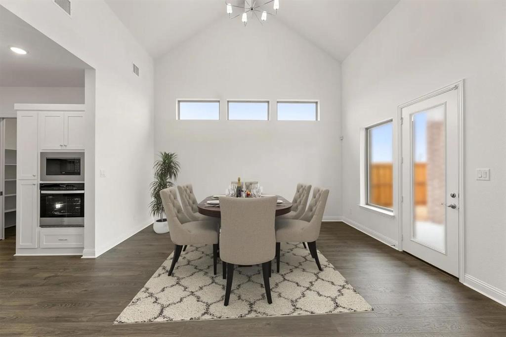 9320 Blooming Ivy Drive Property Photo 8