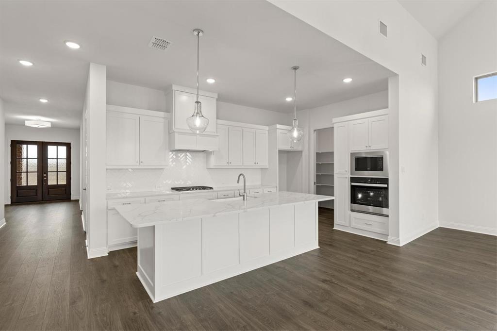 9320 Blooming Ivy Drive Property Photo 14