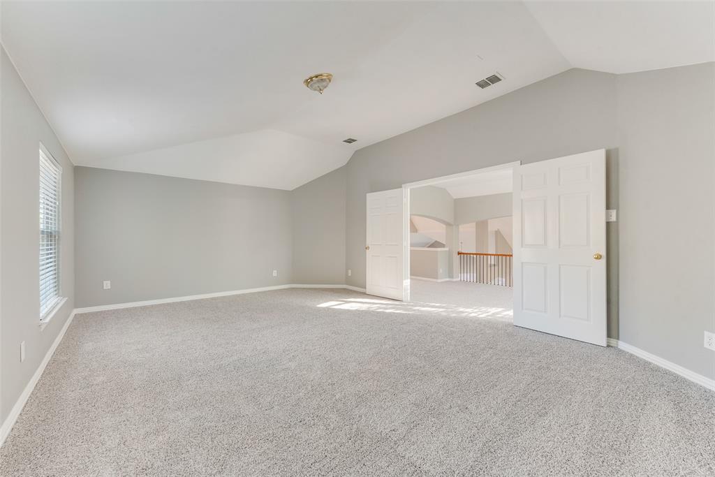 3908 Drexel Drive Property Photo 16