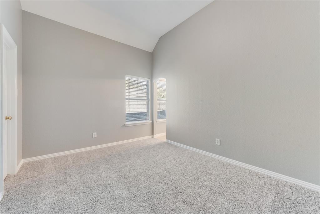 3908 Drexel Drive Property Photo 18