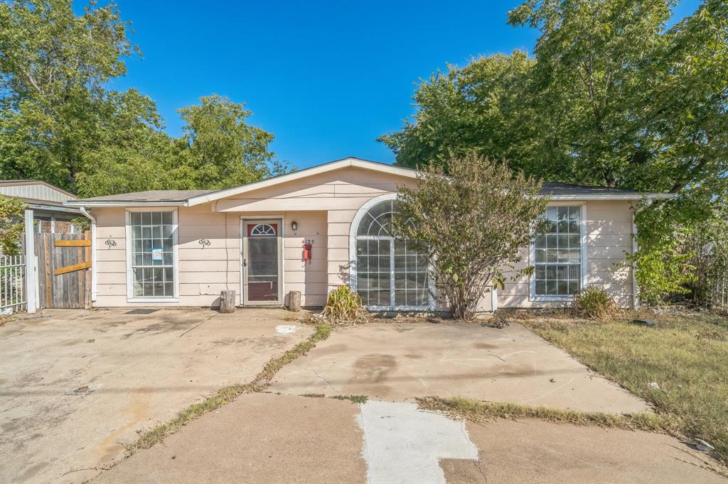 4125 Martin Street Property Photo