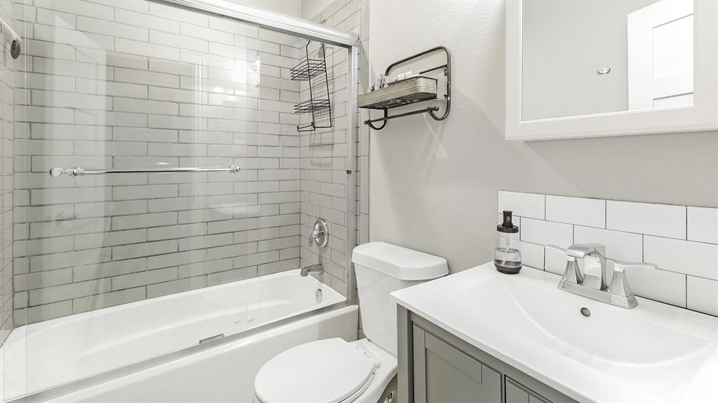 4337 Hopkins Avenue Property Photo 16