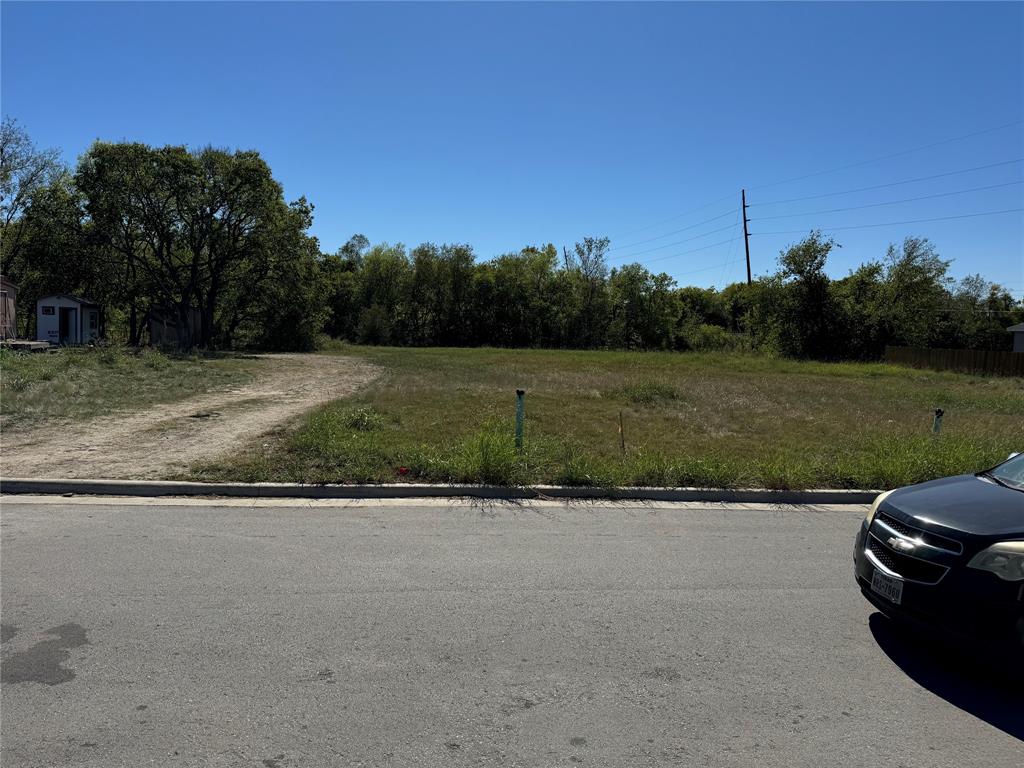 5005 Pickett Street Property Photo 1