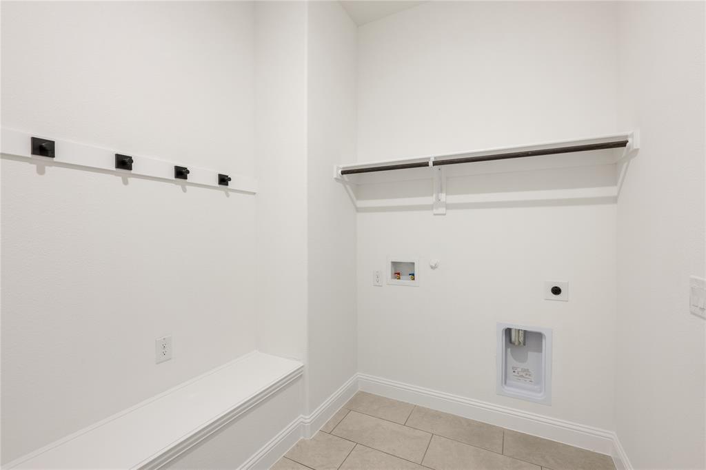 304 Keystone Drive Property Photo 12