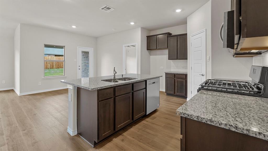 111 Lantern Road Property Photo 6