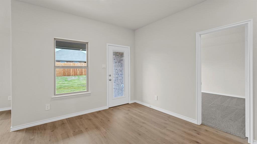 111 Lantern Road Property Photo 18