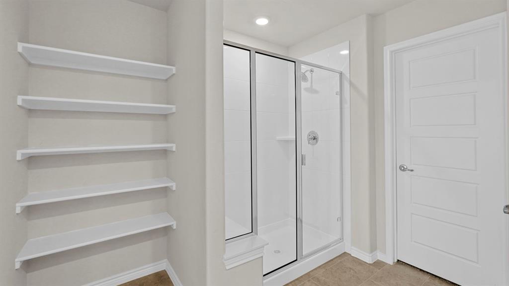111 Lantern Road Property Photo 33