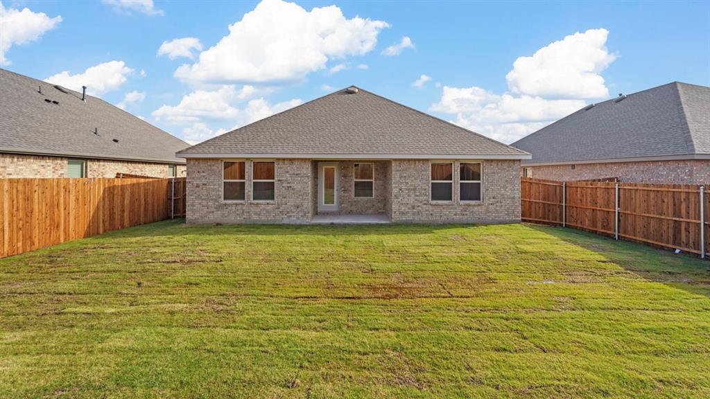 111 Lantern Road Property Photo 39