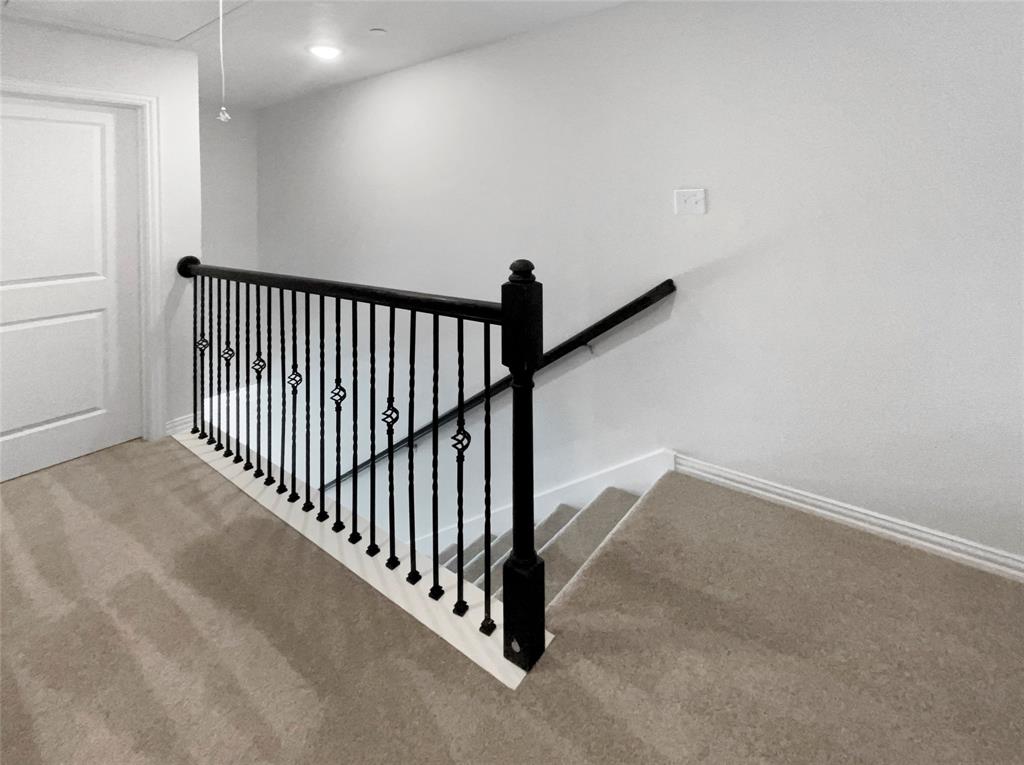 3941 Hometown Boulevard Property Photo 13