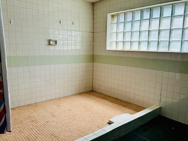 109 S Travis Street Property Photo 20