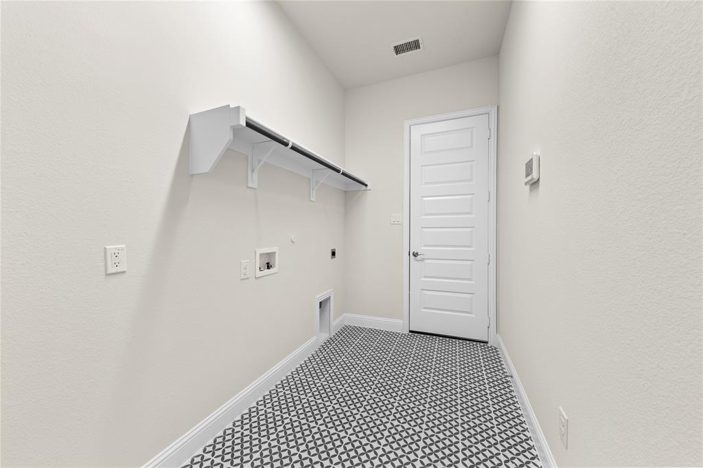 1328 David Drive Property Photo 5