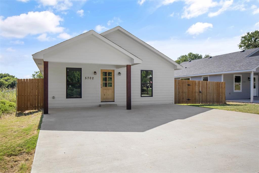 5702 Arkansas Trail Property Photo 1