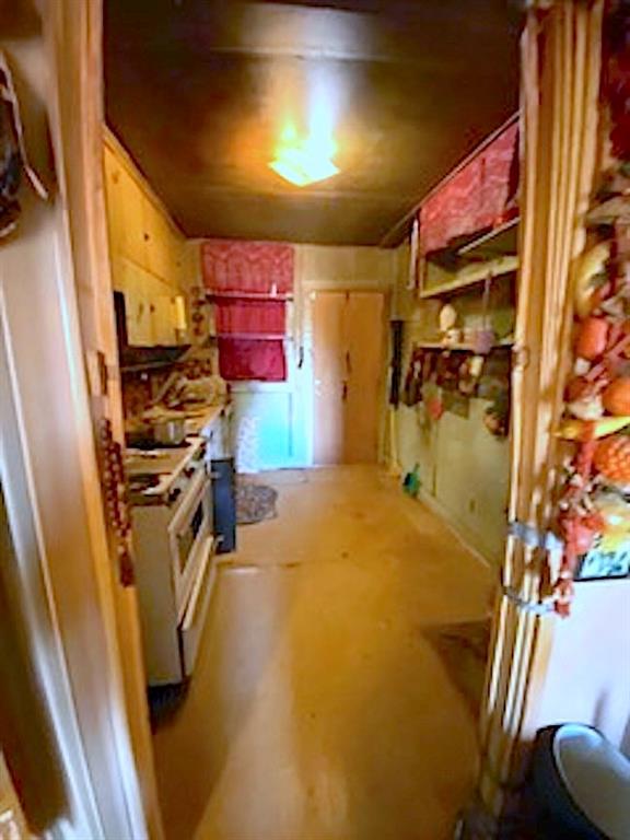 503 E Elliott Street Property Photo 5