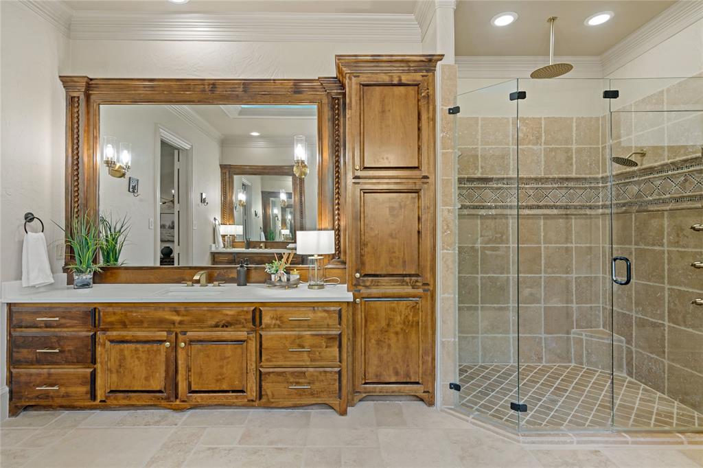 11308 Altamont Drive Property Photo 21