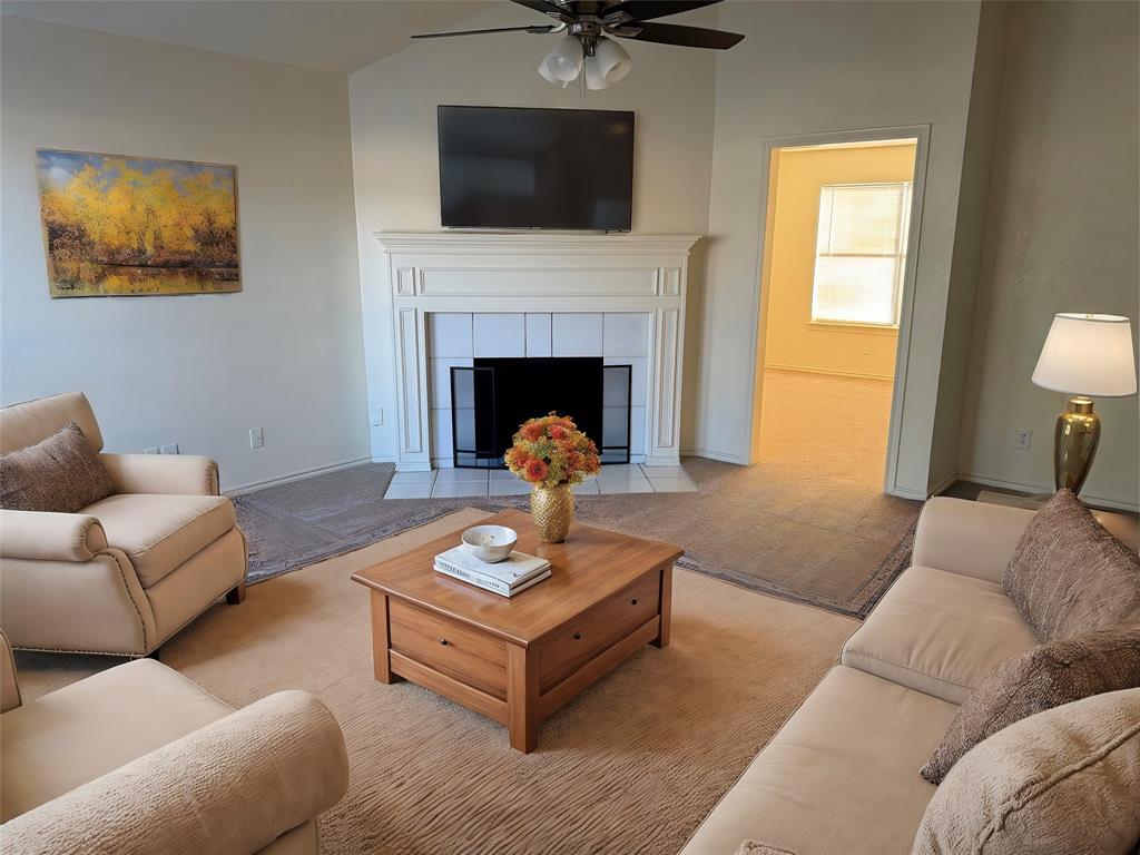 7305 Wagonwheel Road Property Photo