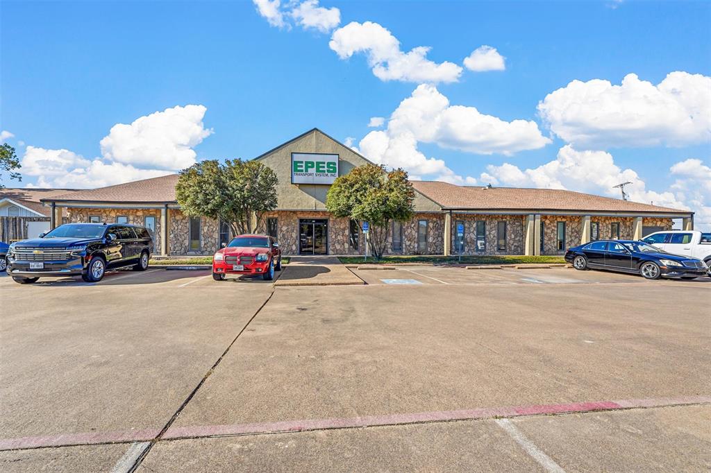 2890 S Goliad Street Property Photo 1