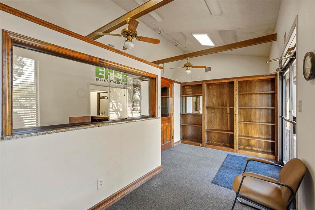 2890 S Goliad Street Property Photo 5