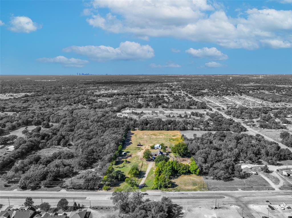 1131 S Belt Line Road Property Photo 3