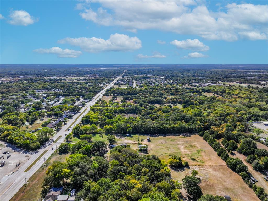 1131 S Belt Line Road Property Photo 5