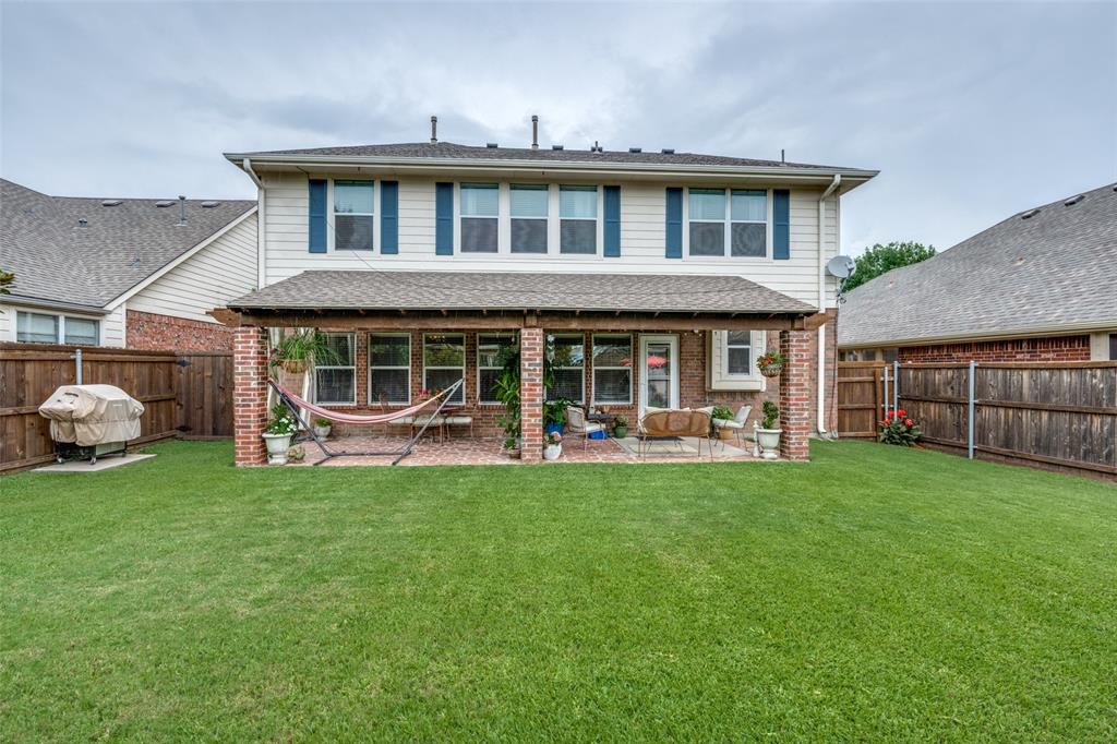 5801 Meadowglen Drive Property Photo 3