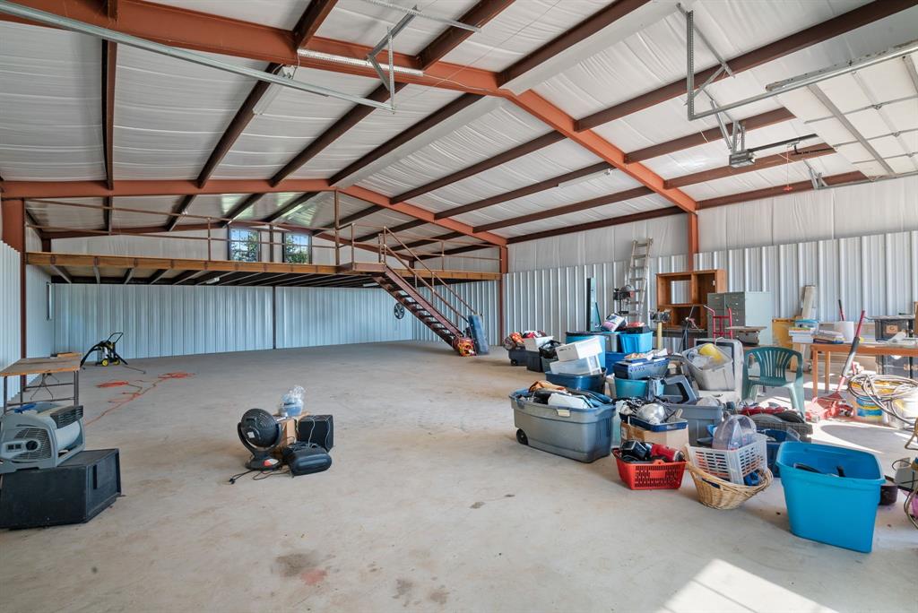 355 County Road 221 Property Photo 10