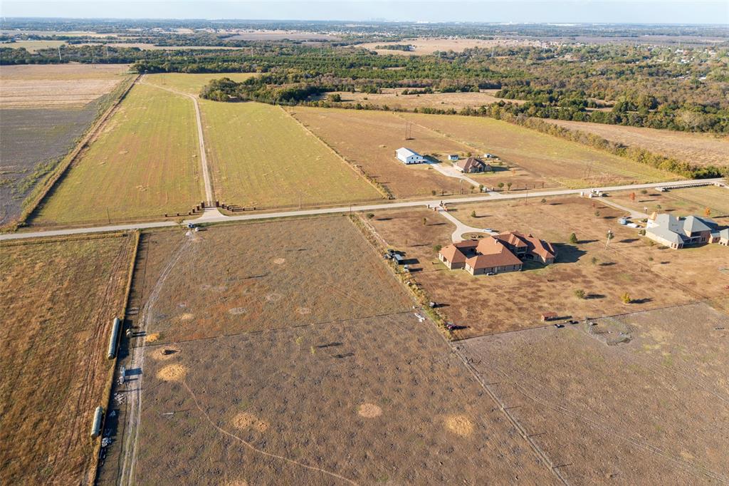 1901 Hunsucker Road Property Photo 6