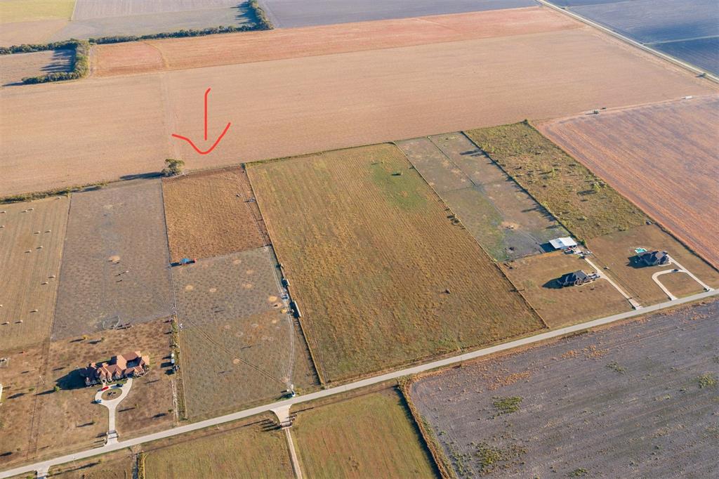 1901 Hunsucker Road Property Photo 7
