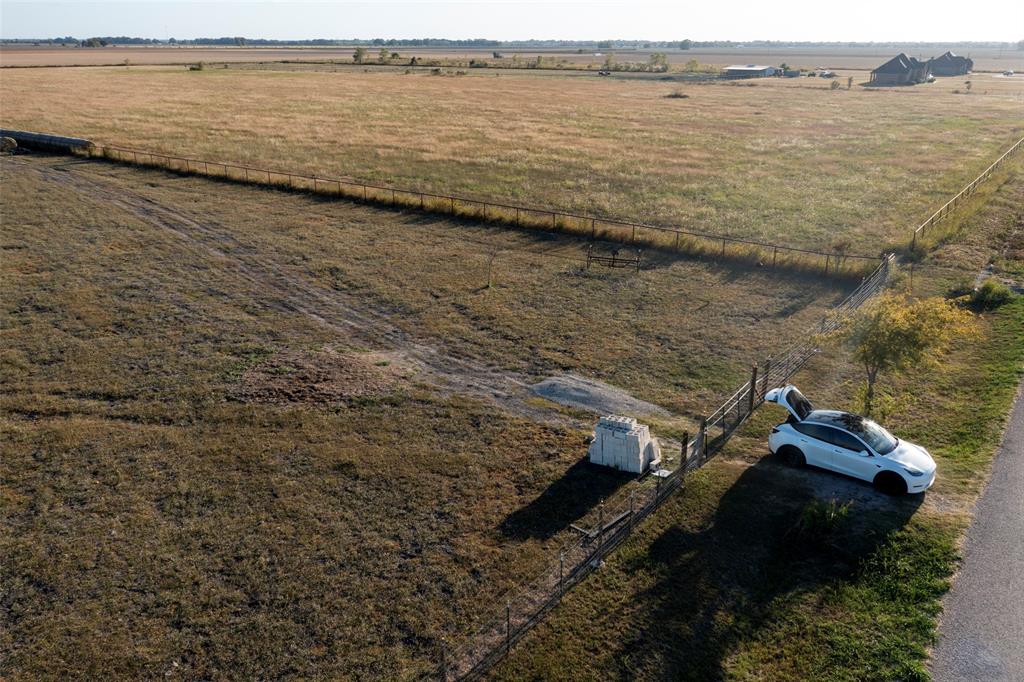 1901 Hunsucker Road Property Photo 10