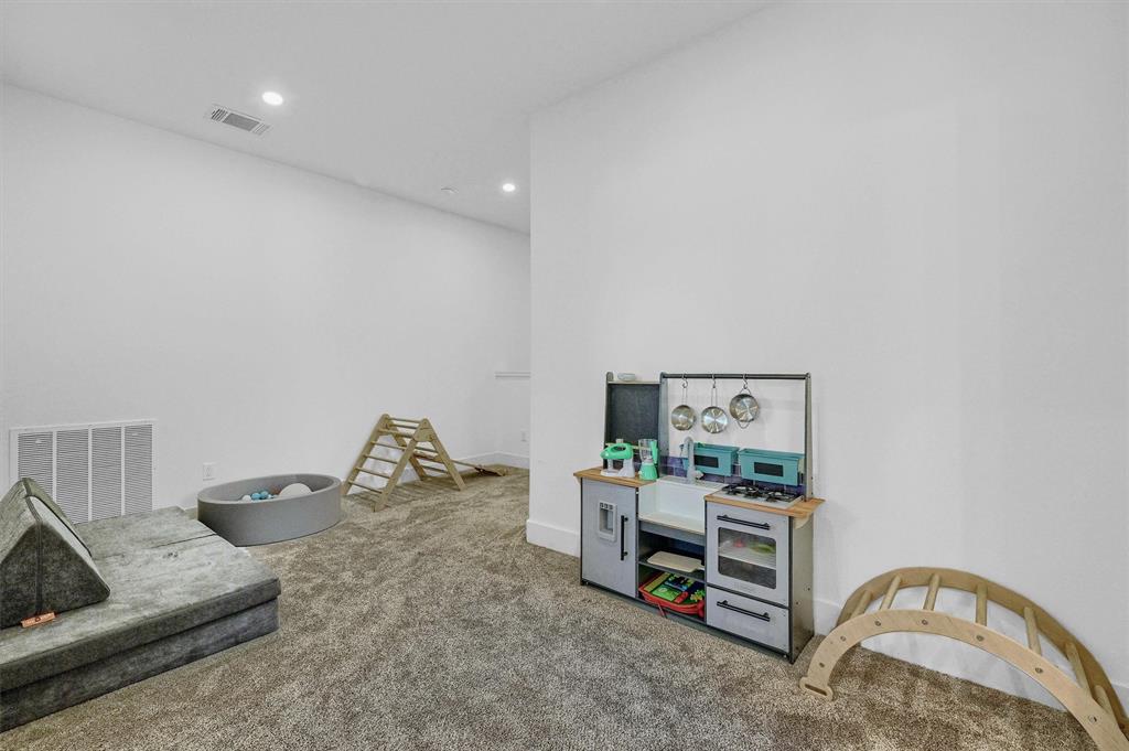 827 Kiowa Drive Property Photo 31