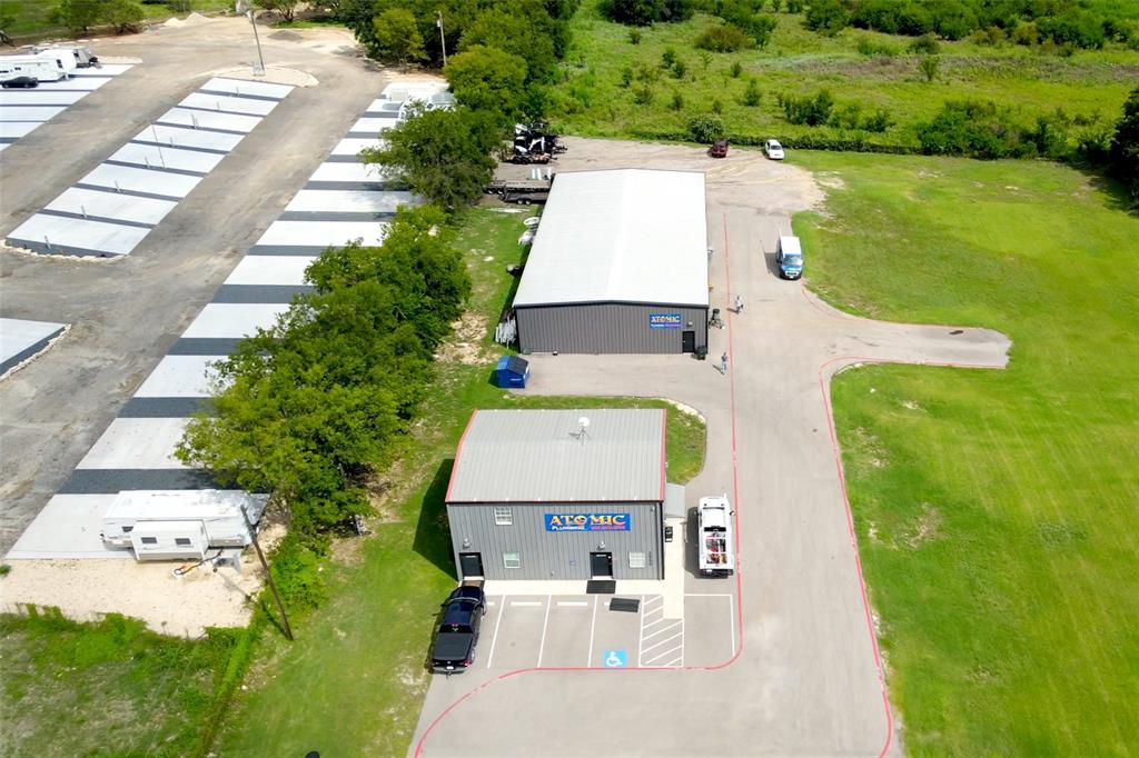 2550 W Us Highway 377 Property Photo 5