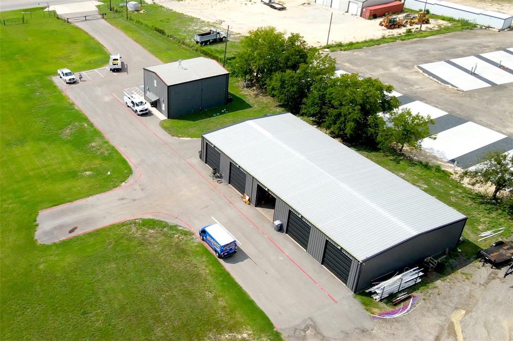 2550 W Us Highway 377 Property Photo 9