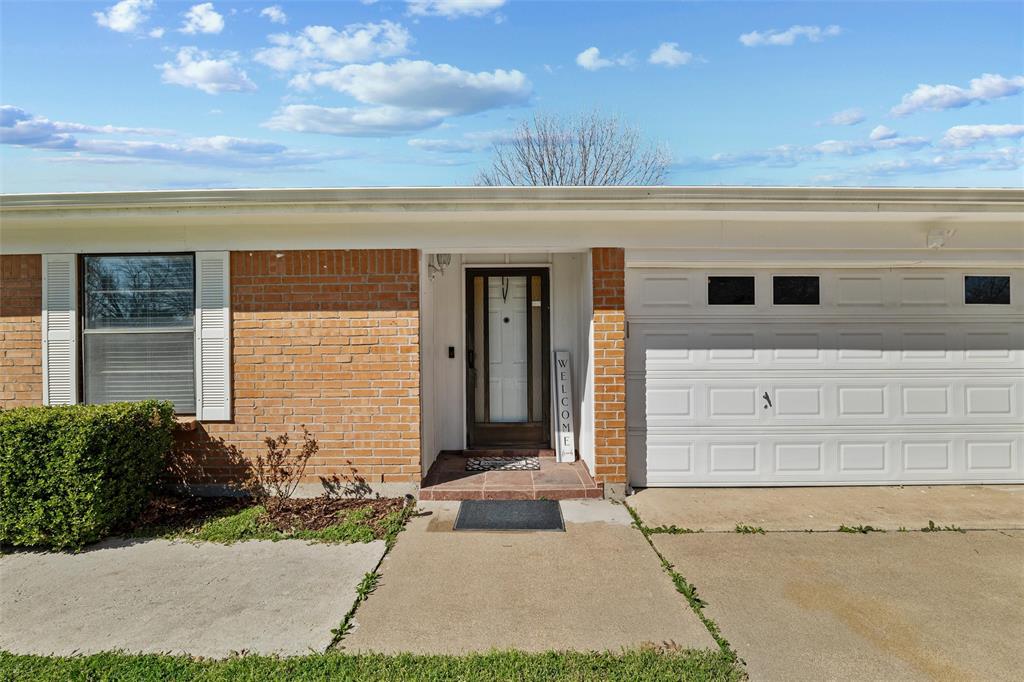 1118 Cozby Street Property Photo 7