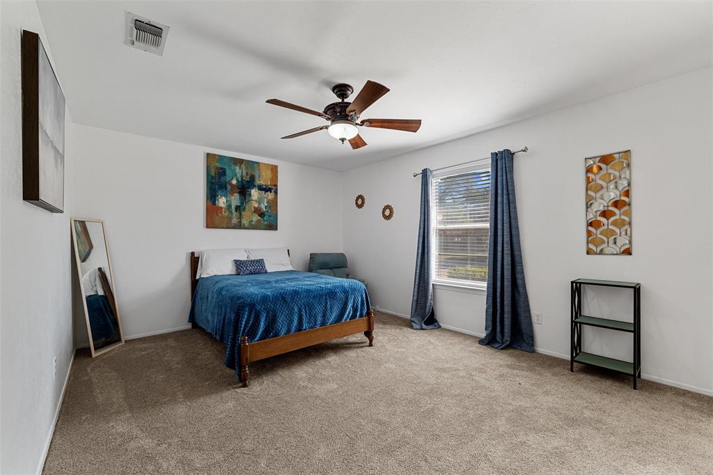 1118 Cozby Street Property Photo 26