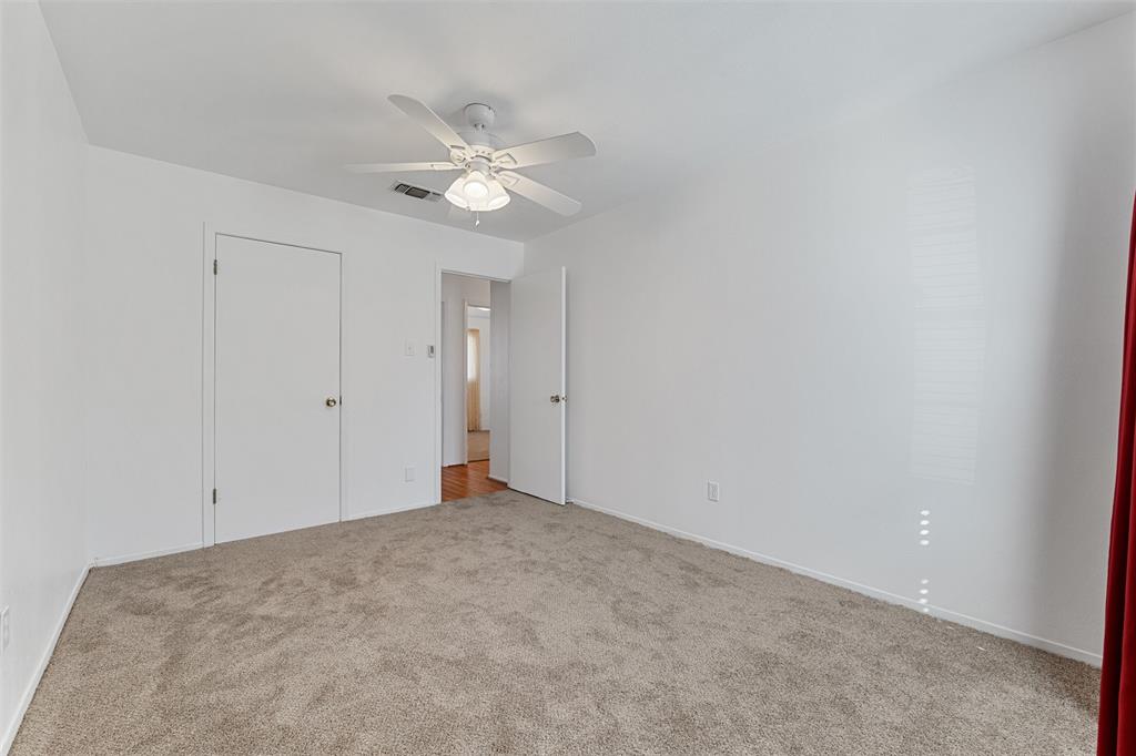 1118 Cozby Street Property Photo 32