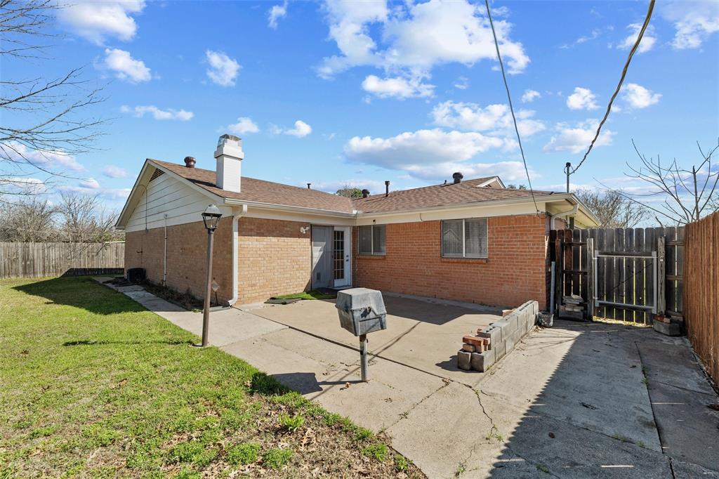 1118 Cozby Street Property Photo 33