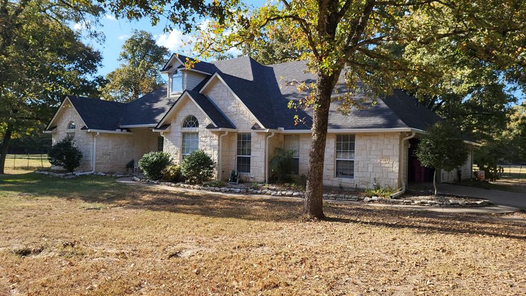 209 County Road 3512 Property Photo 1