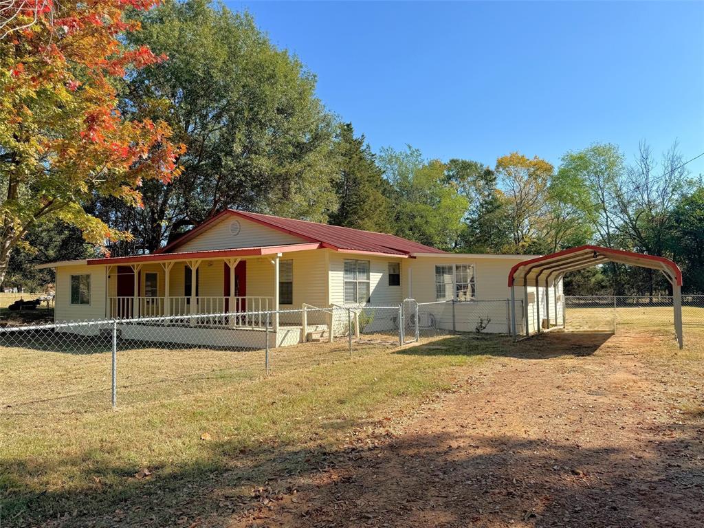 375 Fm 1000 Property Photo