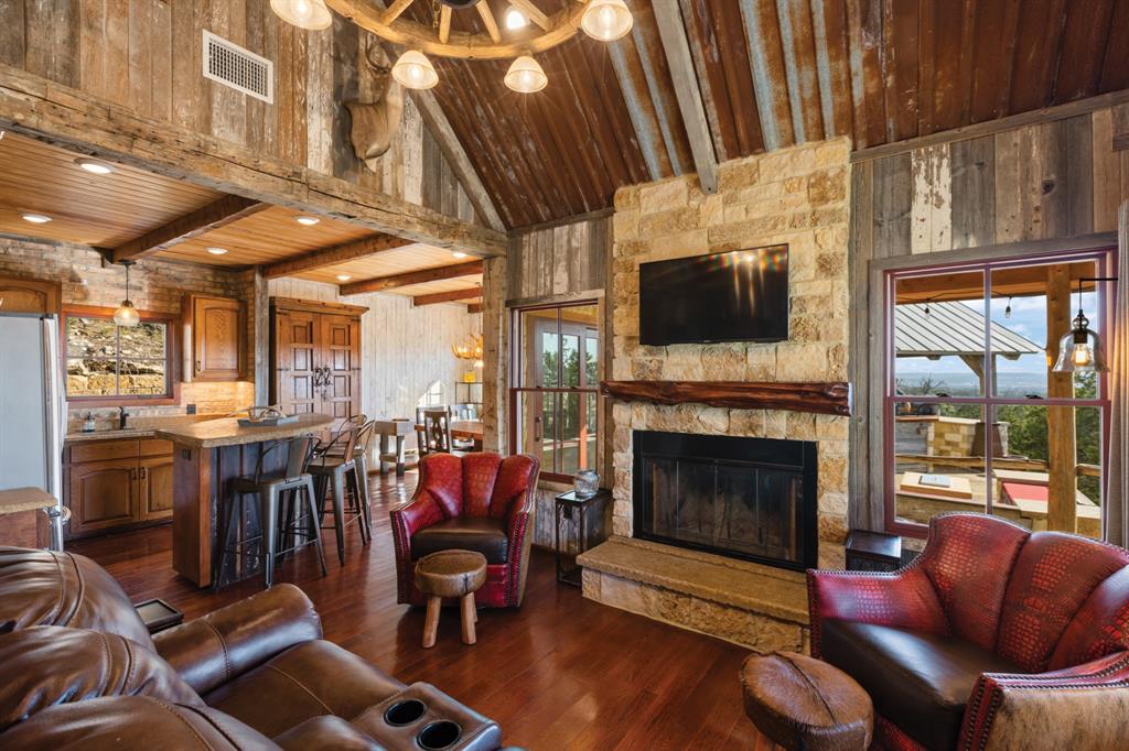 221 Flat Rock Creek Road Property Photo 6